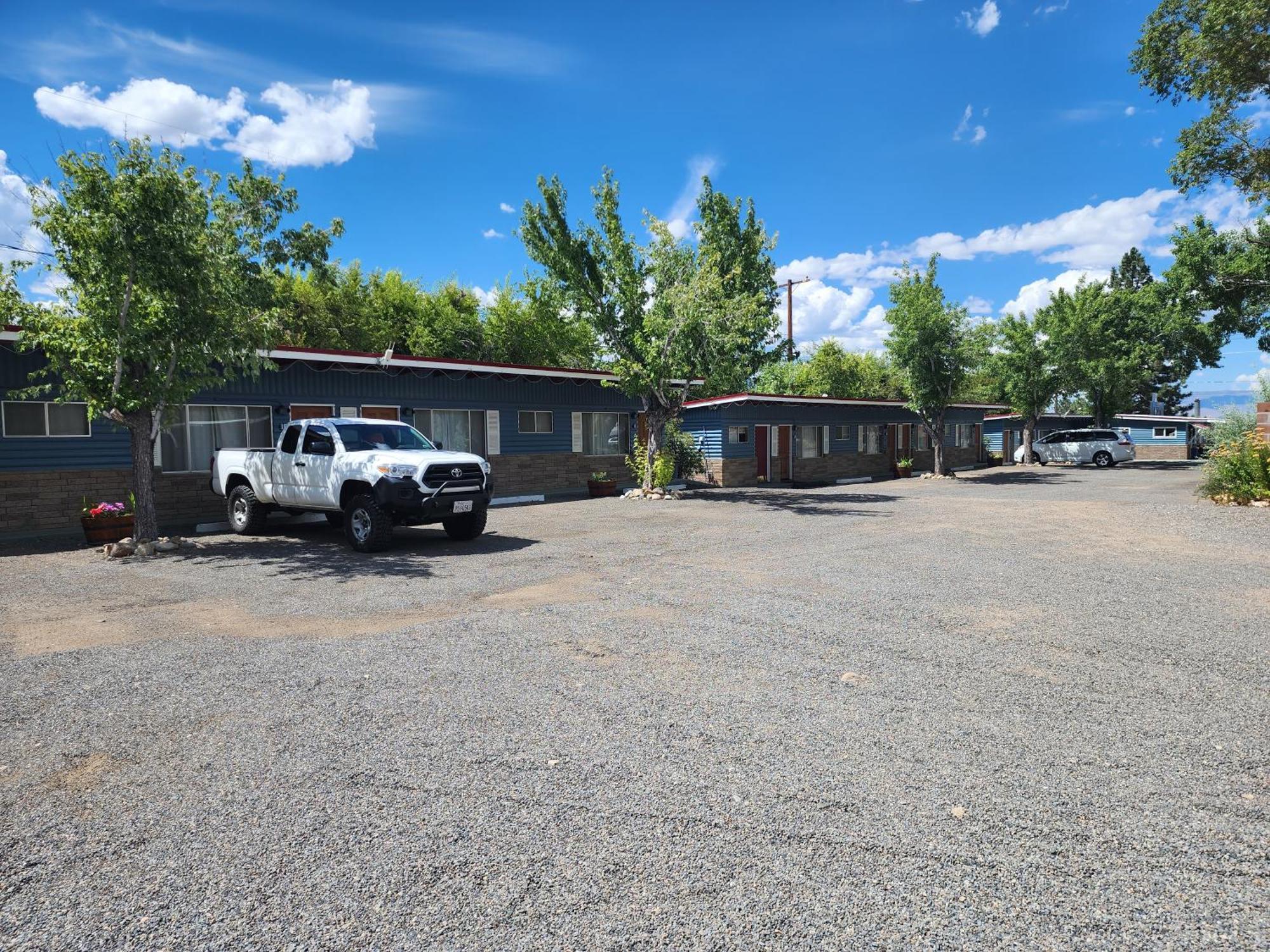 Toiyabe Motel Walker Dış mekan fotoğraf